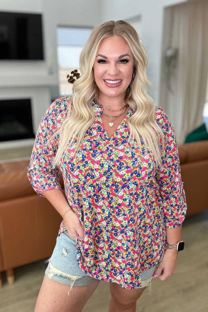 Lizzy Top in Coral Ditsy Floral - Mack and Mav Boutique
