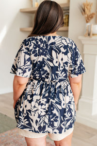 In Contrast Floral V-Neck Top - Mack and Mav Boutique