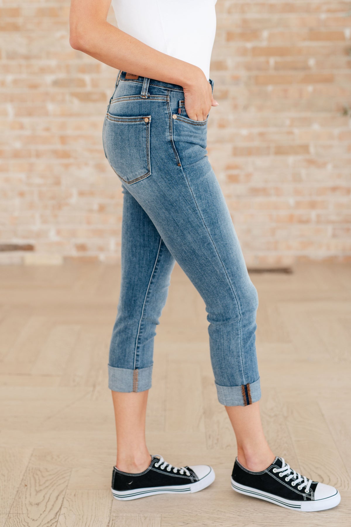 Laura Mid Rise Cuffed Skinny Capri Jeans - Mack and Mav Boutique