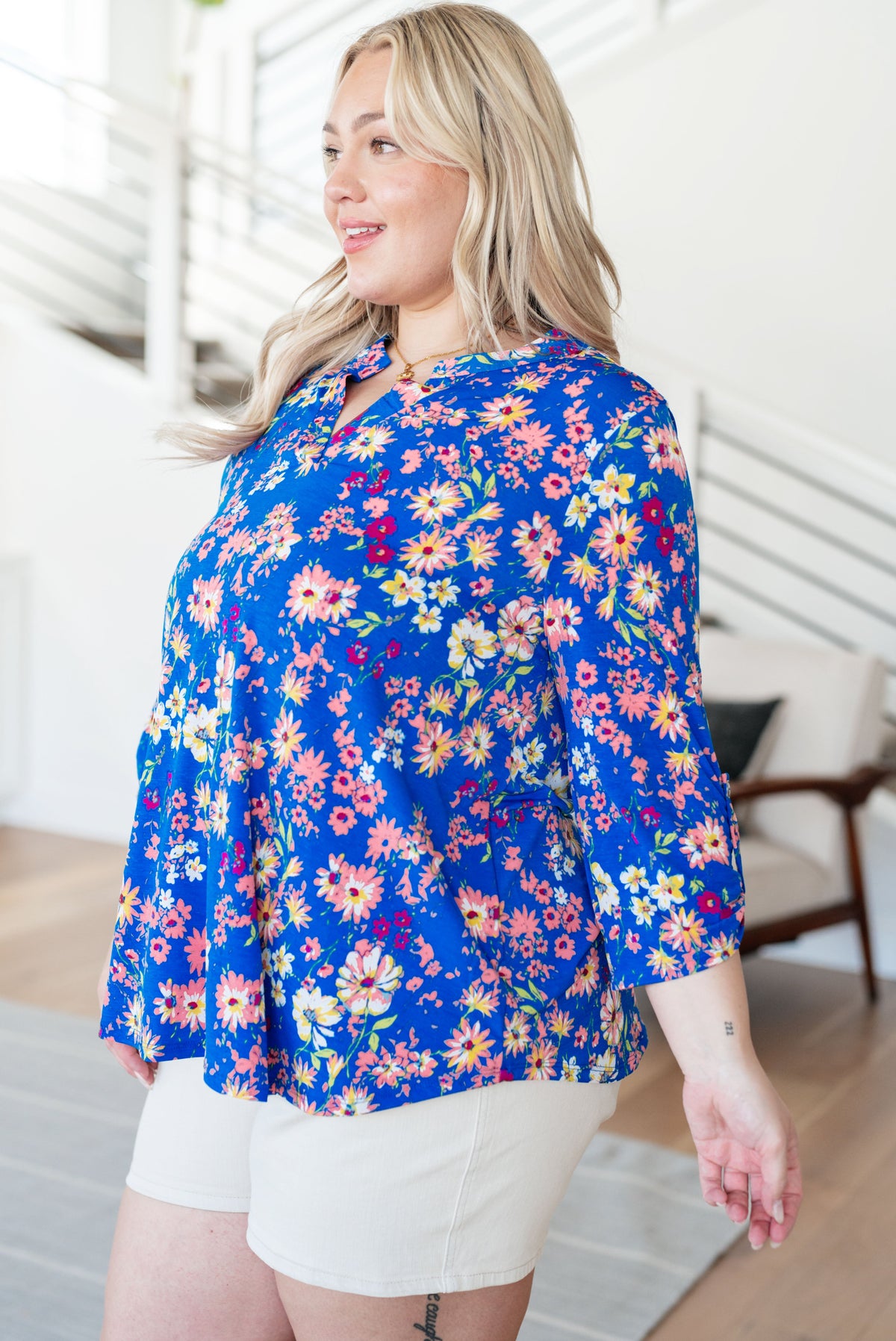 Lizzy Top in Royal and Blush Floral - Mack and Mav Boutique