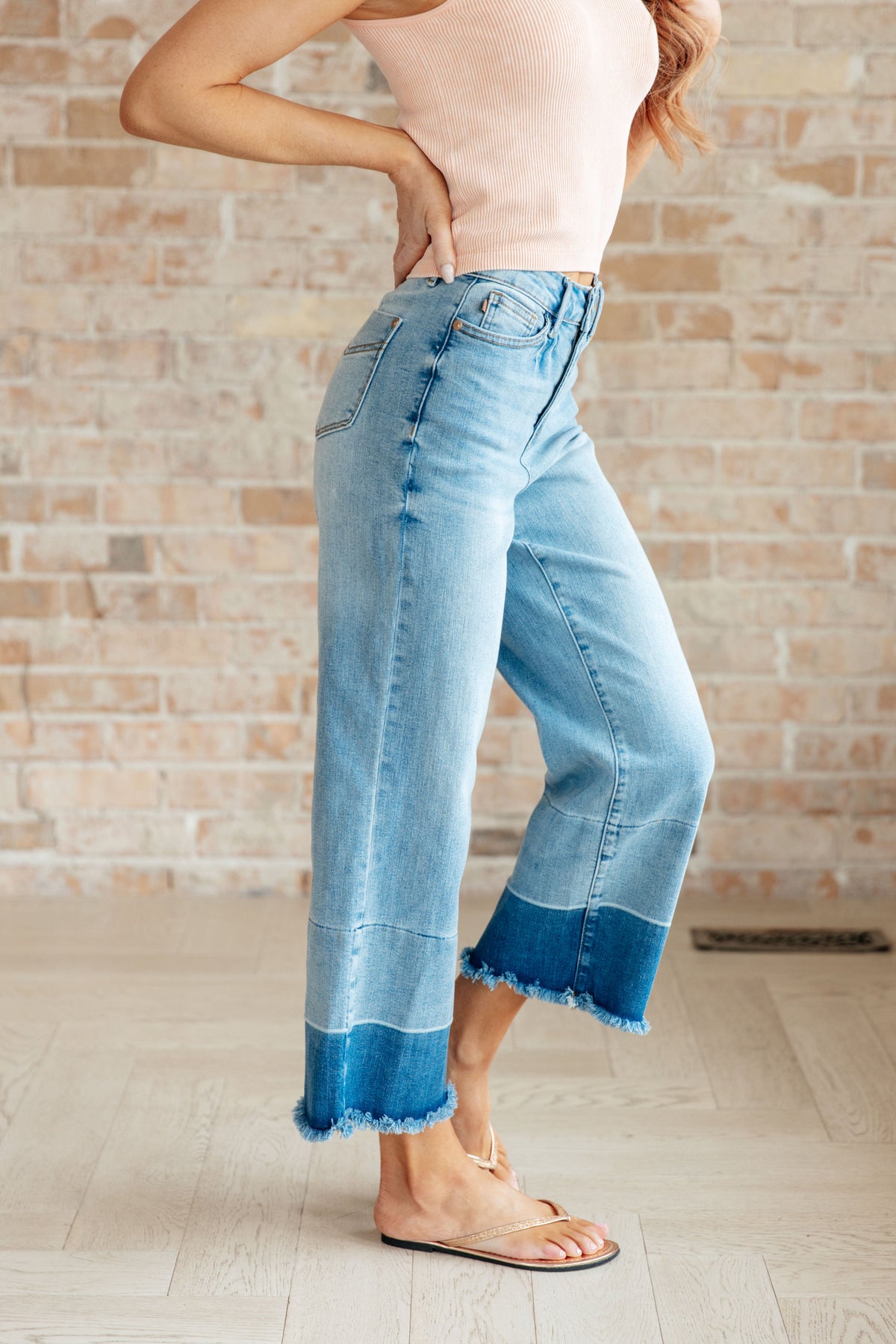 Olivia High Rise Wide Leg Crop Jeans in Medium Wash - Mack and Mav Boutique
