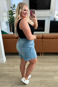 Willa High Rise Cutoff Shorts - Mack and Mav Boutique