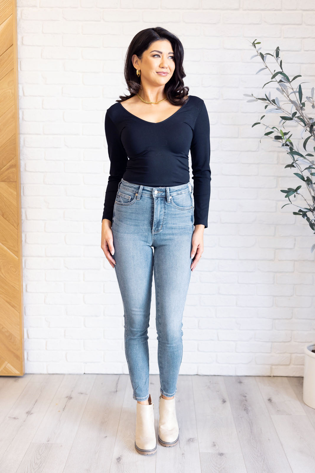 Justine High Rise Control Top Contrast Wash Skinny Jeans