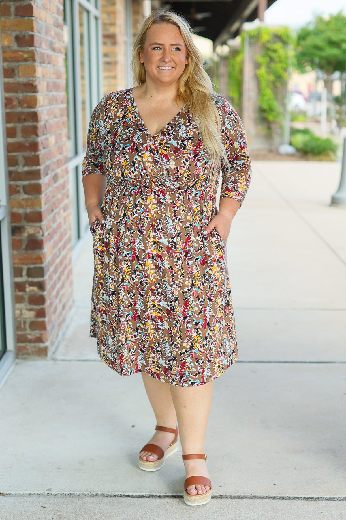 IN STOCK Taylor Dress - Mocha Floral FINAL SALE