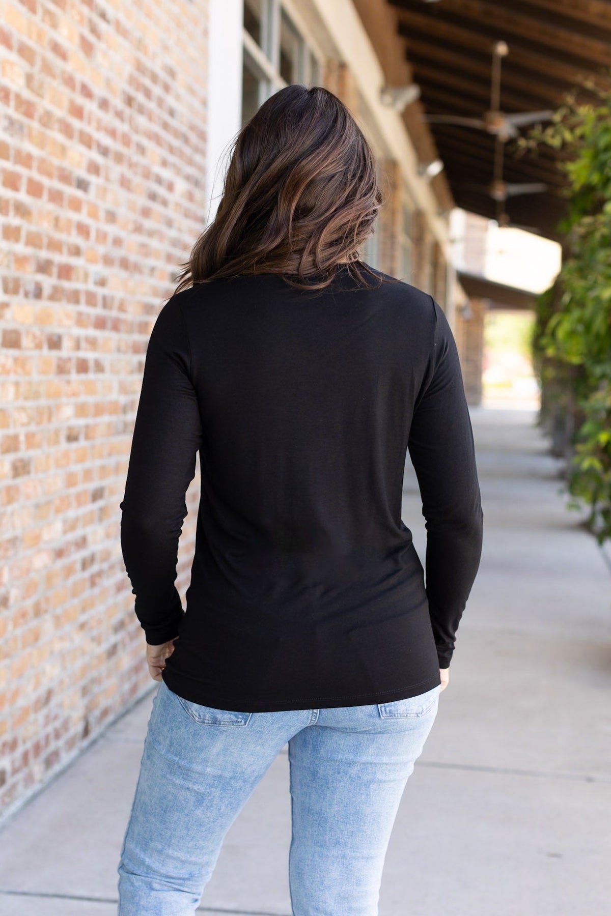 IN STOCK Larissa Long Sleeve - Black