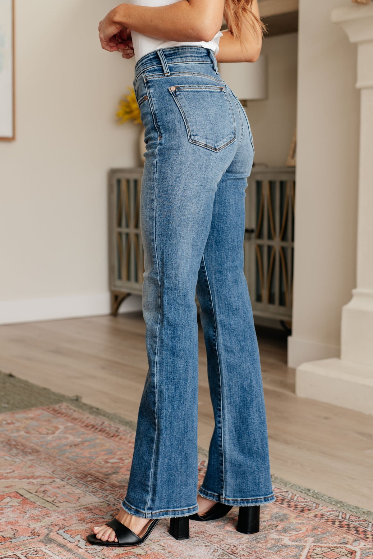 Genevieve Mid Rise Vintage Bootcut Jeans - Mack and Mav Boutique 