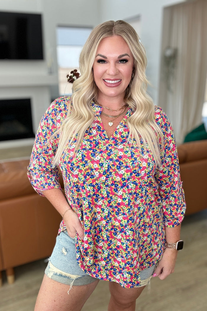 Lizzy Top in Coral Ditsy Floral - Mack and Mav Boutique 