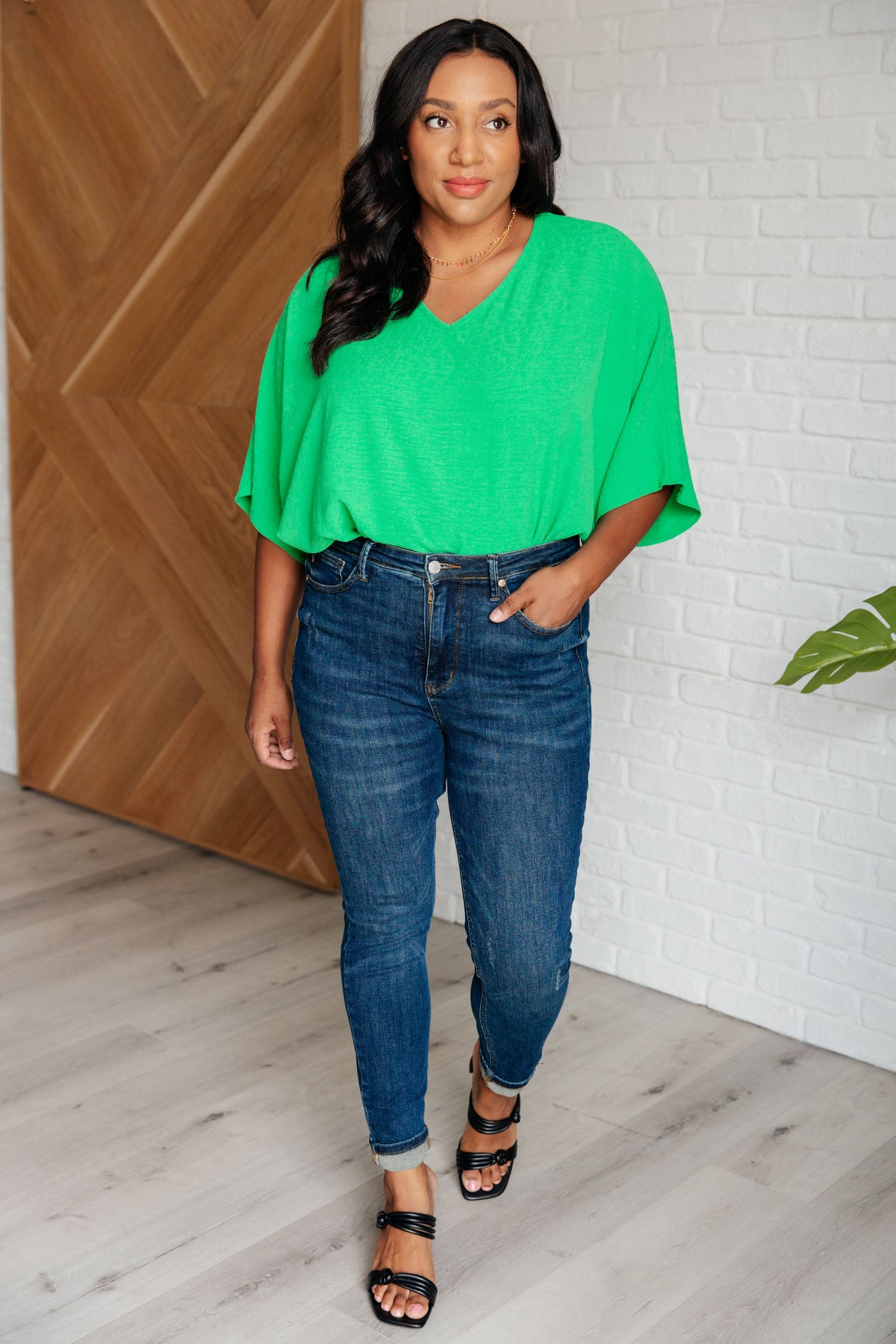 Set the Expectation V-Neck Top - Mack and Mav Boutique 