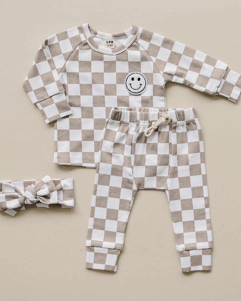 Checkered Smiley Lounge Set | Latte