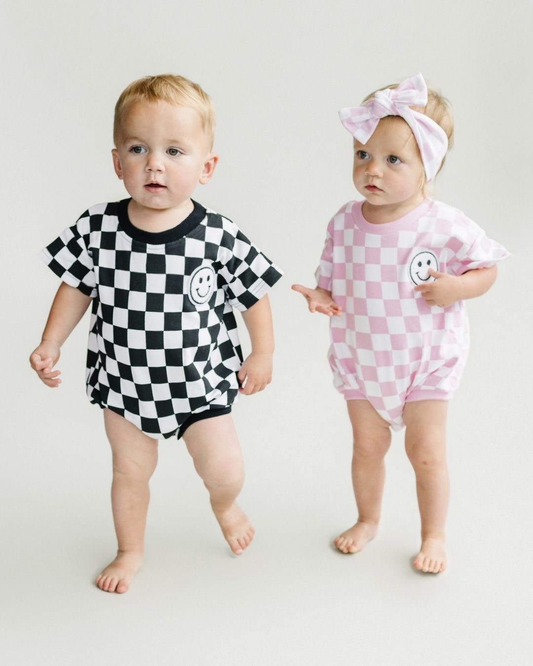 Short Sleeve Bubble Romper | Checkered Smiley Pink