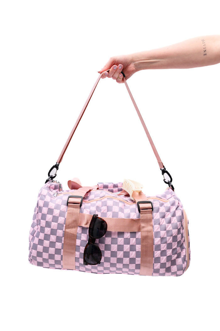 Elevate Travel Duffel in Pink - Mack and Mav Boutique 